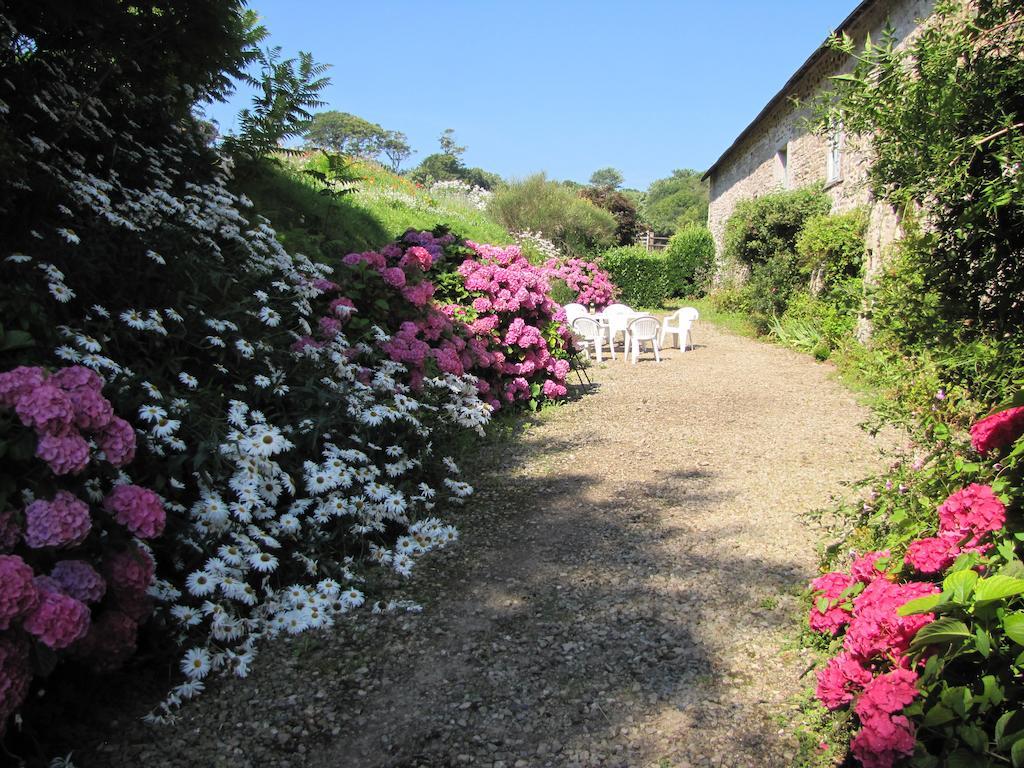 Gite De La Ferme De La Cour Crasville  Zewnętrze zdjęcie